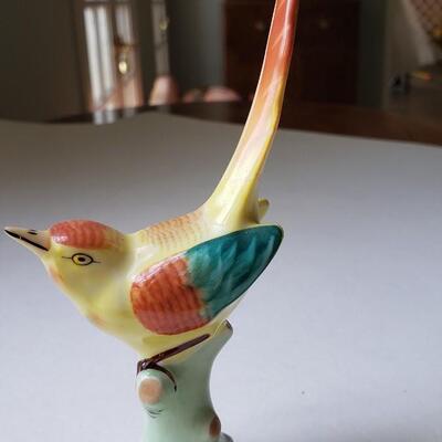 Hollohaza small Bird figurine. Made in Hungary