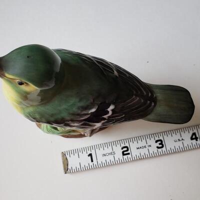 Spode Copeland's China Small bird figurine, Made in England