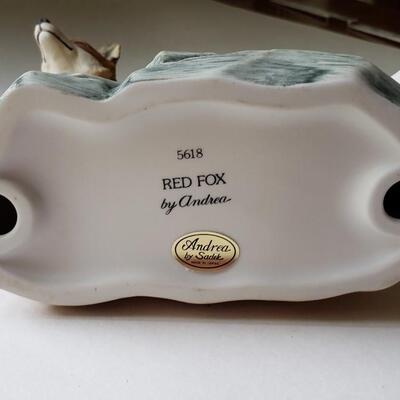 Fox figurine