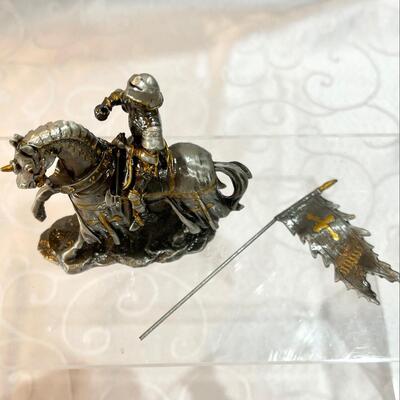 Veronese Knights & Legends Pewter Collectible
