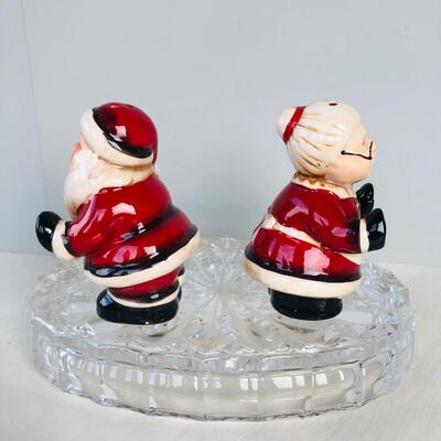 Santa & Mrs. Claus Salt & Pepper