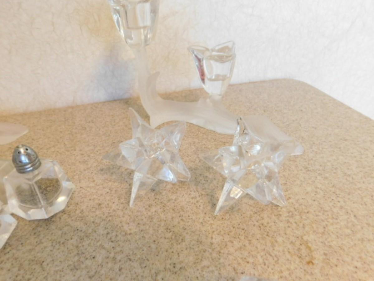 Collection of Formal Dining Table Accessory Pieces includes Knife