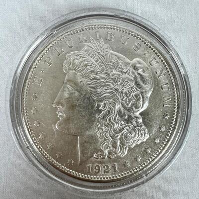617  1921 Morgan Silver Dollar