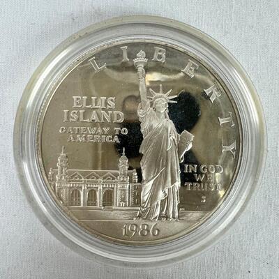 622  1986-S Ellis Island Silver Dollar