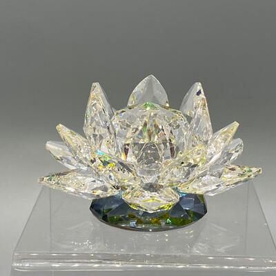 Beautiful BJ Crystal Lotus Flower Figurine Paperweight