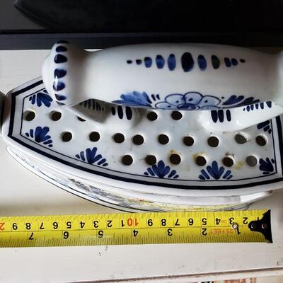 Blue and white delft flower frog vase, shaped like Iron