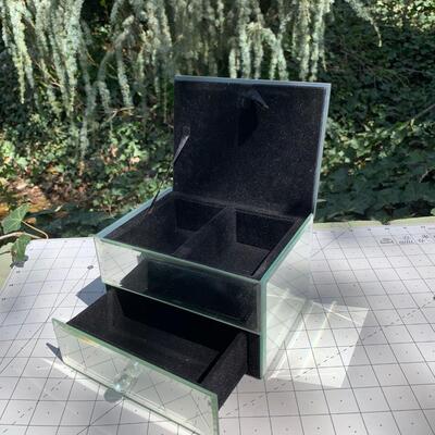 #52 Beveled Mirror Jewelry Box