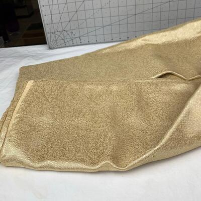 #103 Gold Tablecloth 10' x 4'6