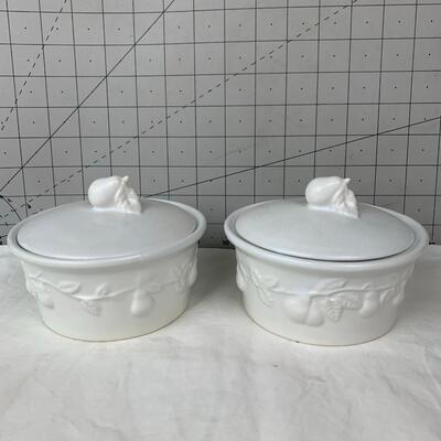 #114 Porcelain Fruit Dishes With Lids