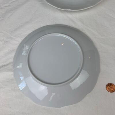 #129 Four Elegant White Plates