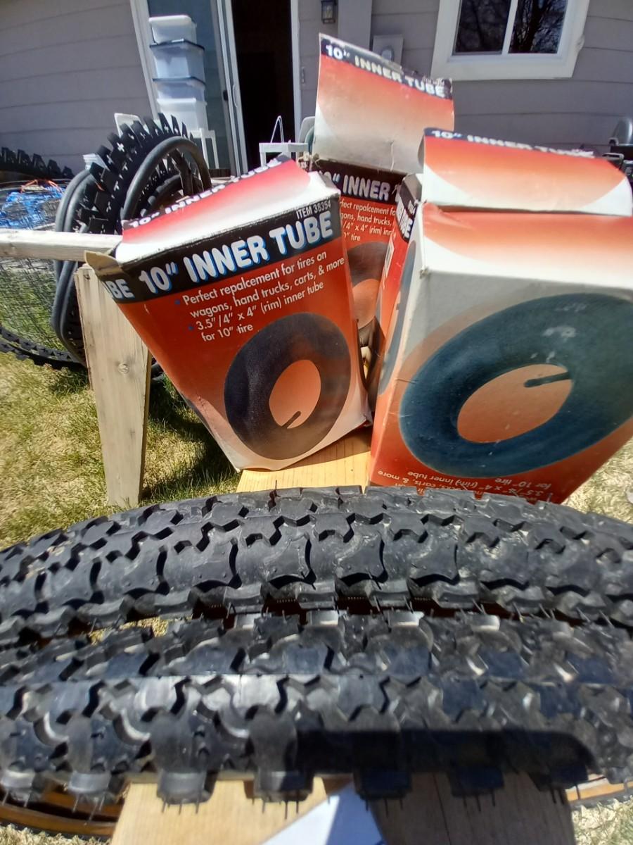 LOT 293 NEW HUFFY BIKE TIRES AND INNER TUBES