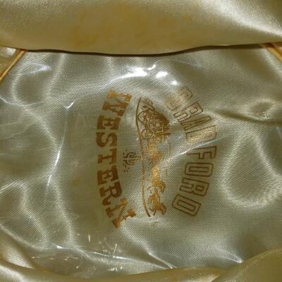 3 vintage men's hats