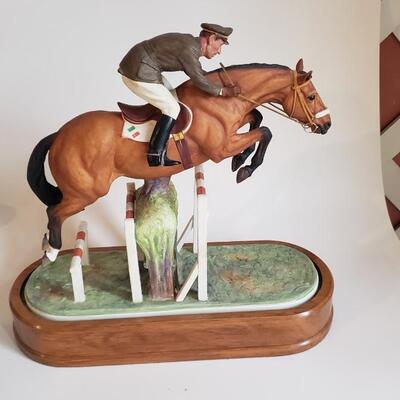 Merano and Horse Royal Worcester 1963 modelled by Doris Lindner