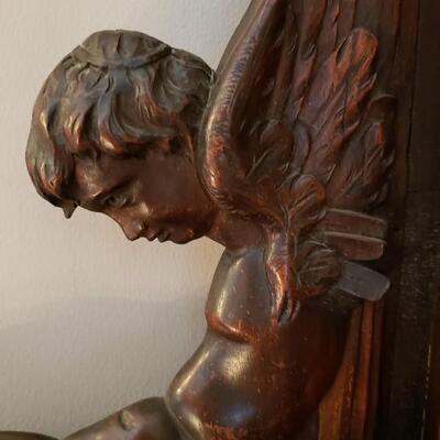 Antique Corner shelf with amazing carvings!