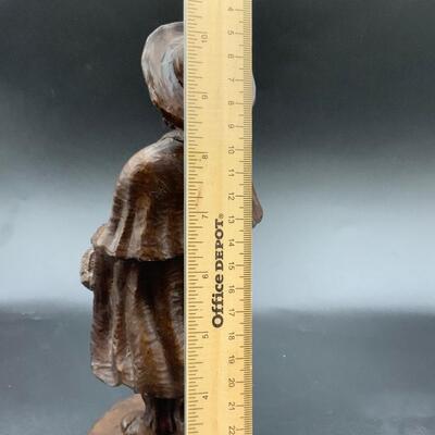 Beautiful vintage statue of a French musician