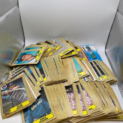 -100- Brewers Baseball | Box Of Cards