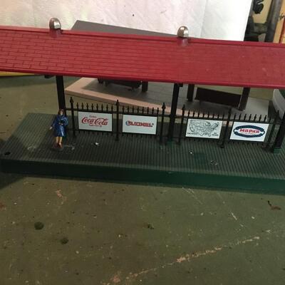 Train waiting platforms