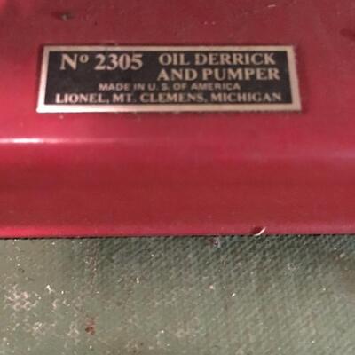 Getty oil rig for Train set