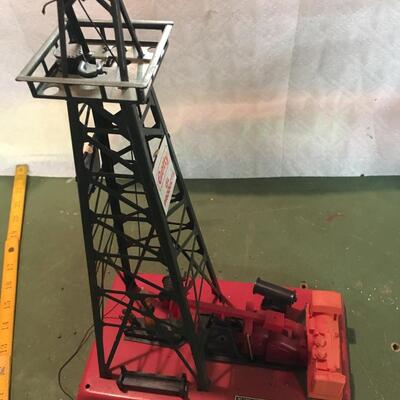 Getty oil rig for Train set