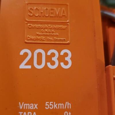 Schoema locomotive Metal train 2033