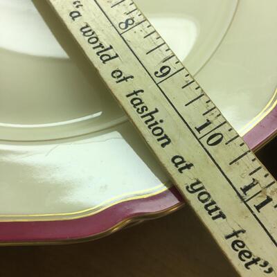 14 Royal Ivory Windsor 10" dinner plates, red and gold edge