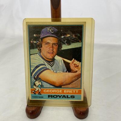 -131- George Brett | 1976 Royals Baseball Card