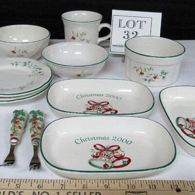 Lot of Older Pfaltzgraff WINTERBERRY Dishes, Utensils