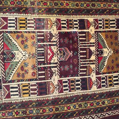 Native American hand made rug southwest.. 36 x 54.