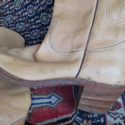 Frye Cowboy boots, sz. 10.5