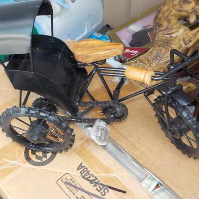 Model tricycle of a Bicycle cab.