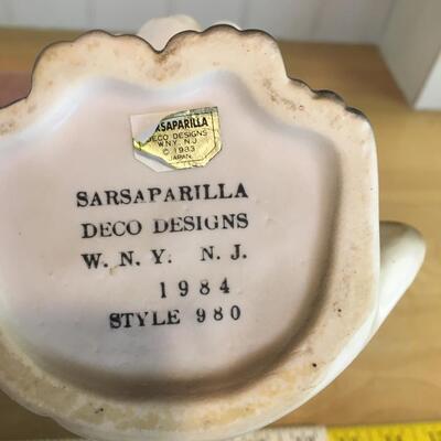 Coffee cup collection of 3, Vintage and Reese's