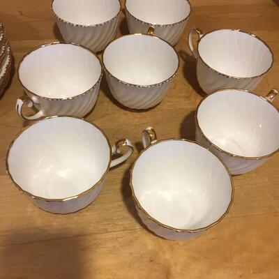 Gladstone Bone china, 8 Teacups and matching lunch plates "Old Grecian Flute"