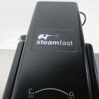 Steampress Model SF-680 Steamfast Press & Iron
