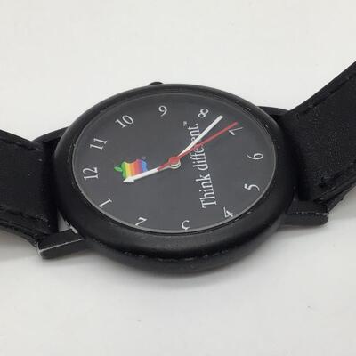 Apple Computer Vintage Think Different Watch W/Rare Black Background Reverse