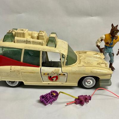 Retro Ghostbusters Lot of Toys - Car Figurine Slime Gun Skull