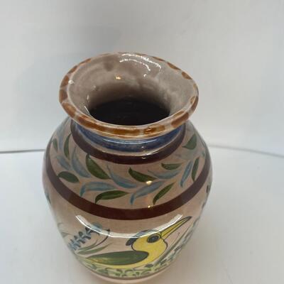 Vase /   pottery