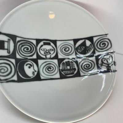 Funky plate