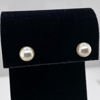14K White Gold Pearl Post Earrings