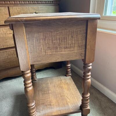 Bedside Table With Drawer