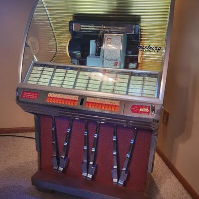 SEEBURG SELECT-O-MATIC MODEL HFI00R-D RECORD JUKEBOX - WORKS