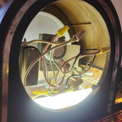 VINTAGE WORKING BUDWEISER CLYDESDALE LIGHTED CLOCK