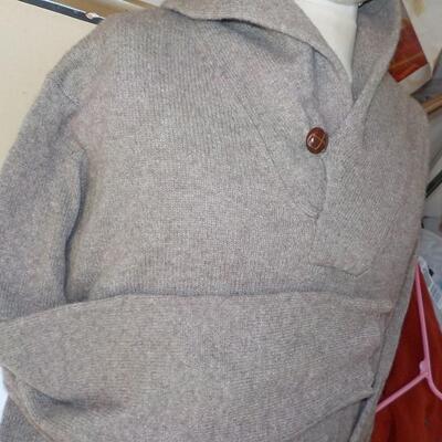 American Blue Premium " Tibetan Yak  Pull Over" X-Lg.. (new)