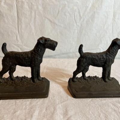 Cast Iron Terrier Book Ends