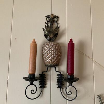 2 candle pineapple decor
