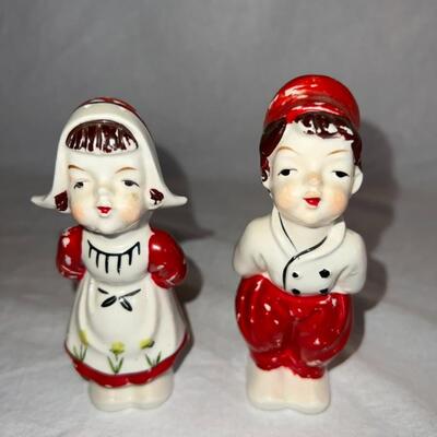 White Americana Salt and Pepper Shakers - Antique