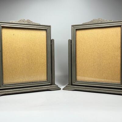Vintage Pair of Swiveling Wood Display Photo Picture Photo Frames