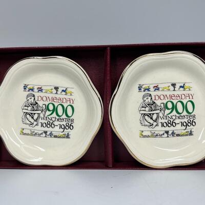 Vintage Palissy Royal Worcester Spode Domesday 900 Winchester Trinket Dishes with Original Display Box