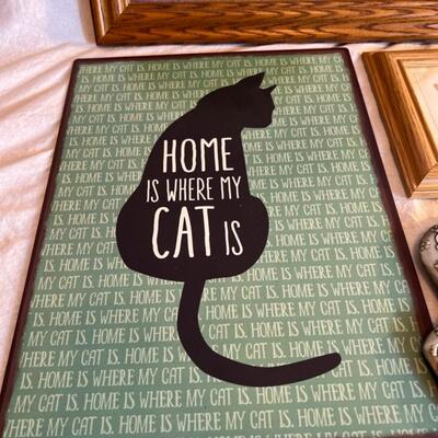 Cat Photo/ Decoration Lot (7)