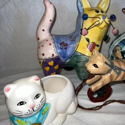 Cat Decoration Lot 1