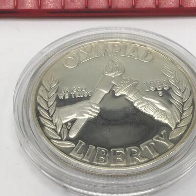 1988 OlymPlad Liberty silver Coin.